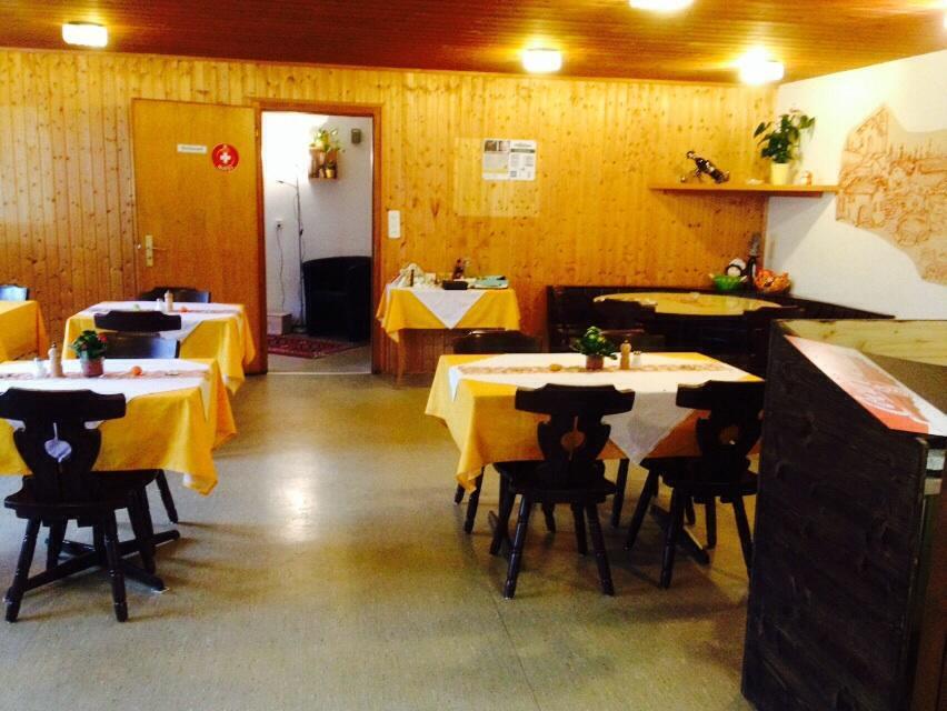 La Cantina Restaurant Alvaneu Exterior foto